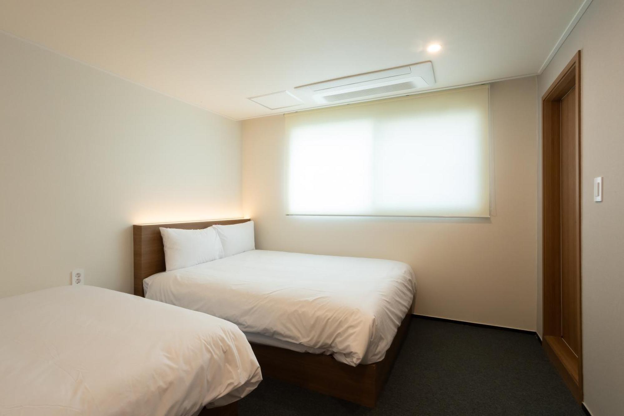 Maple Mansion Hongdae