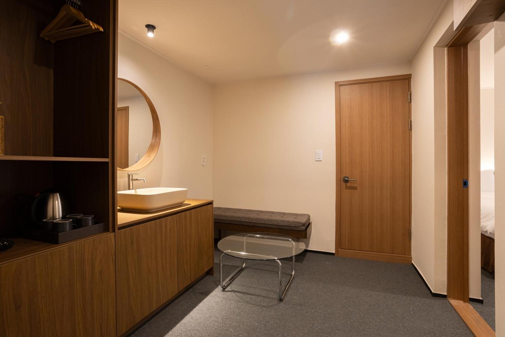 Maple Mansion Hongdae Guest house *